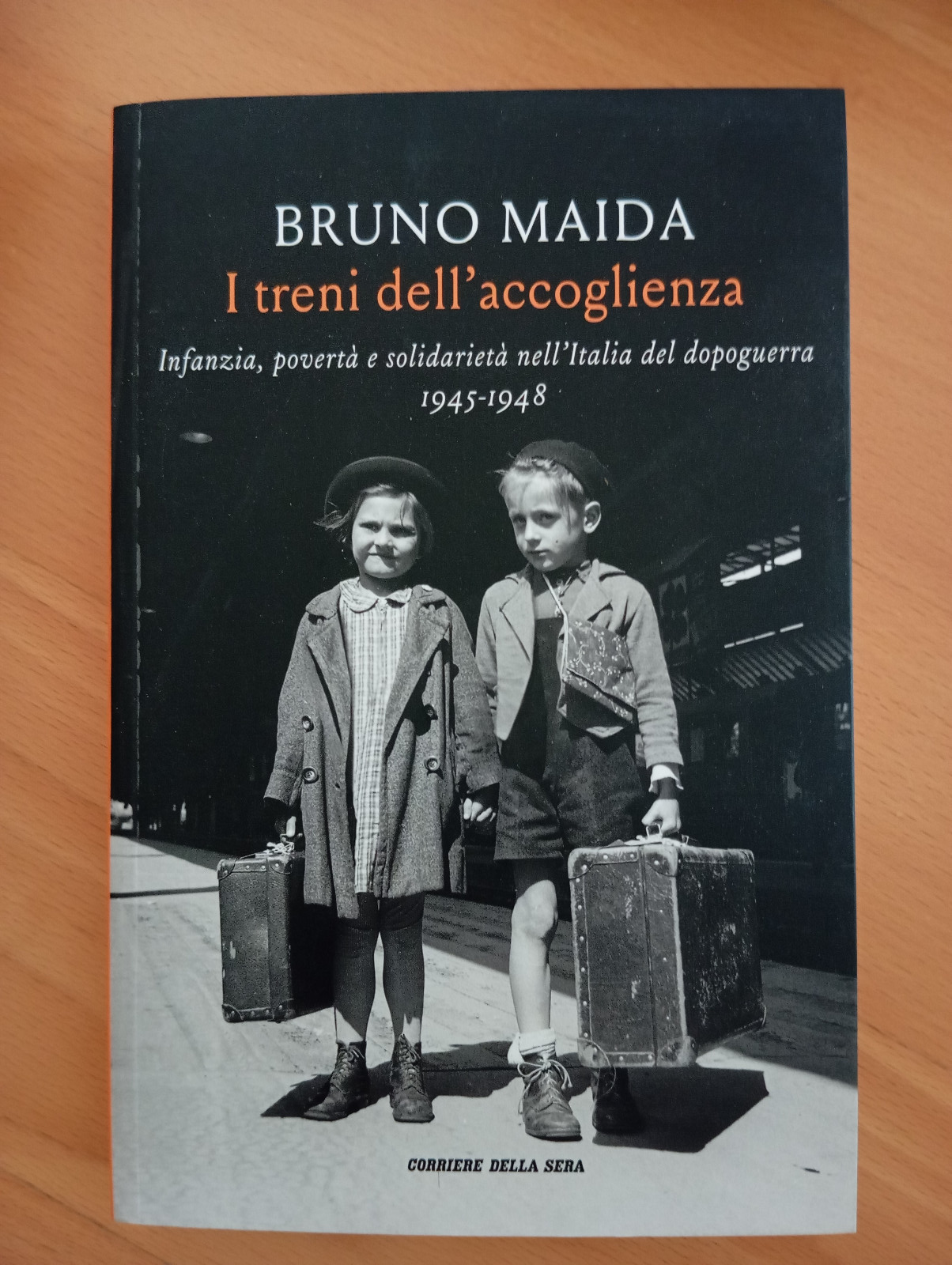 I treni dell'accoglienza, Bruno Maida, Einaudi Corriere della sera, 2023