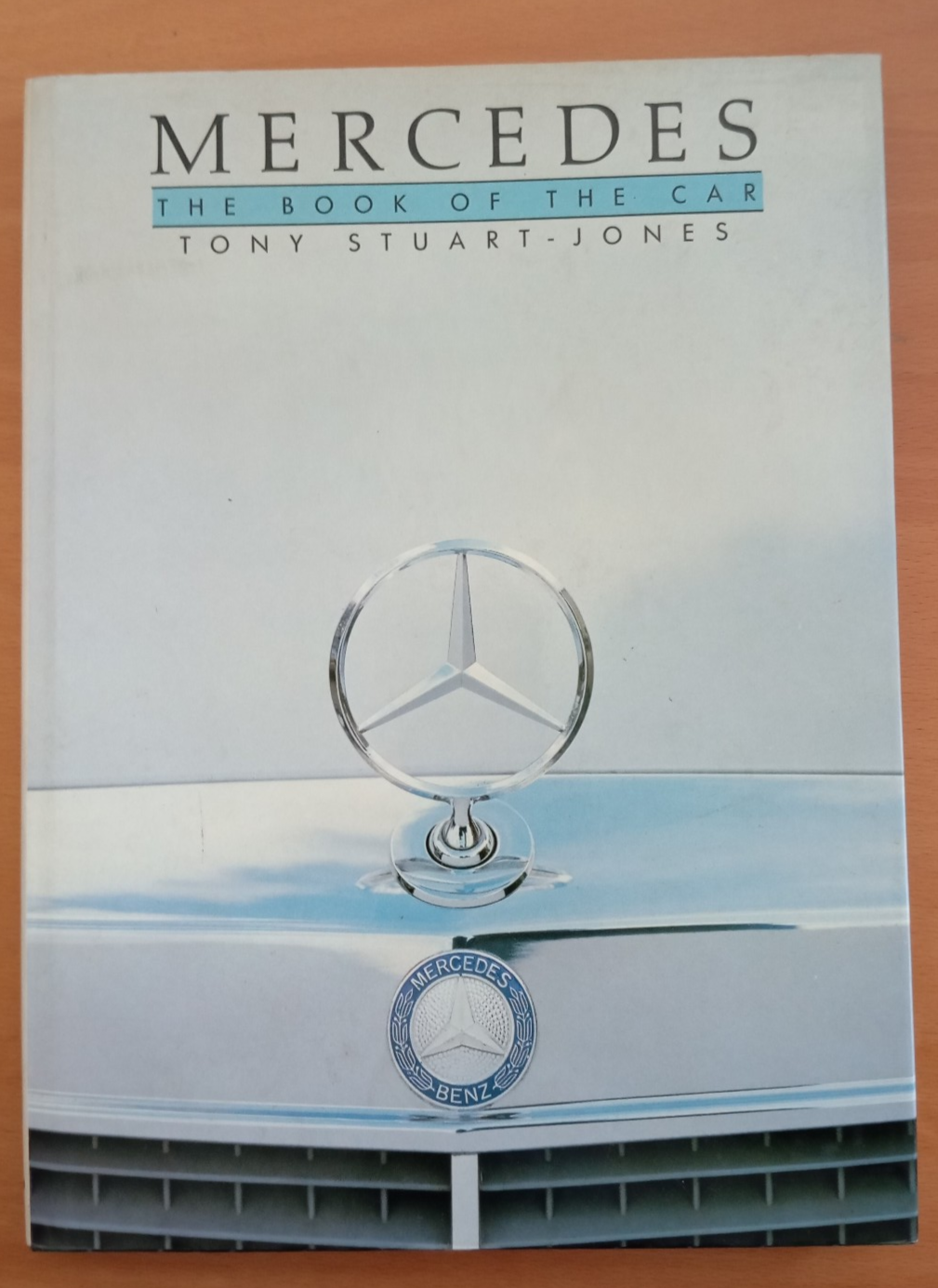 Mercedes. The book of the car, Tony Stuart-Jones, Winchmore publishing, …