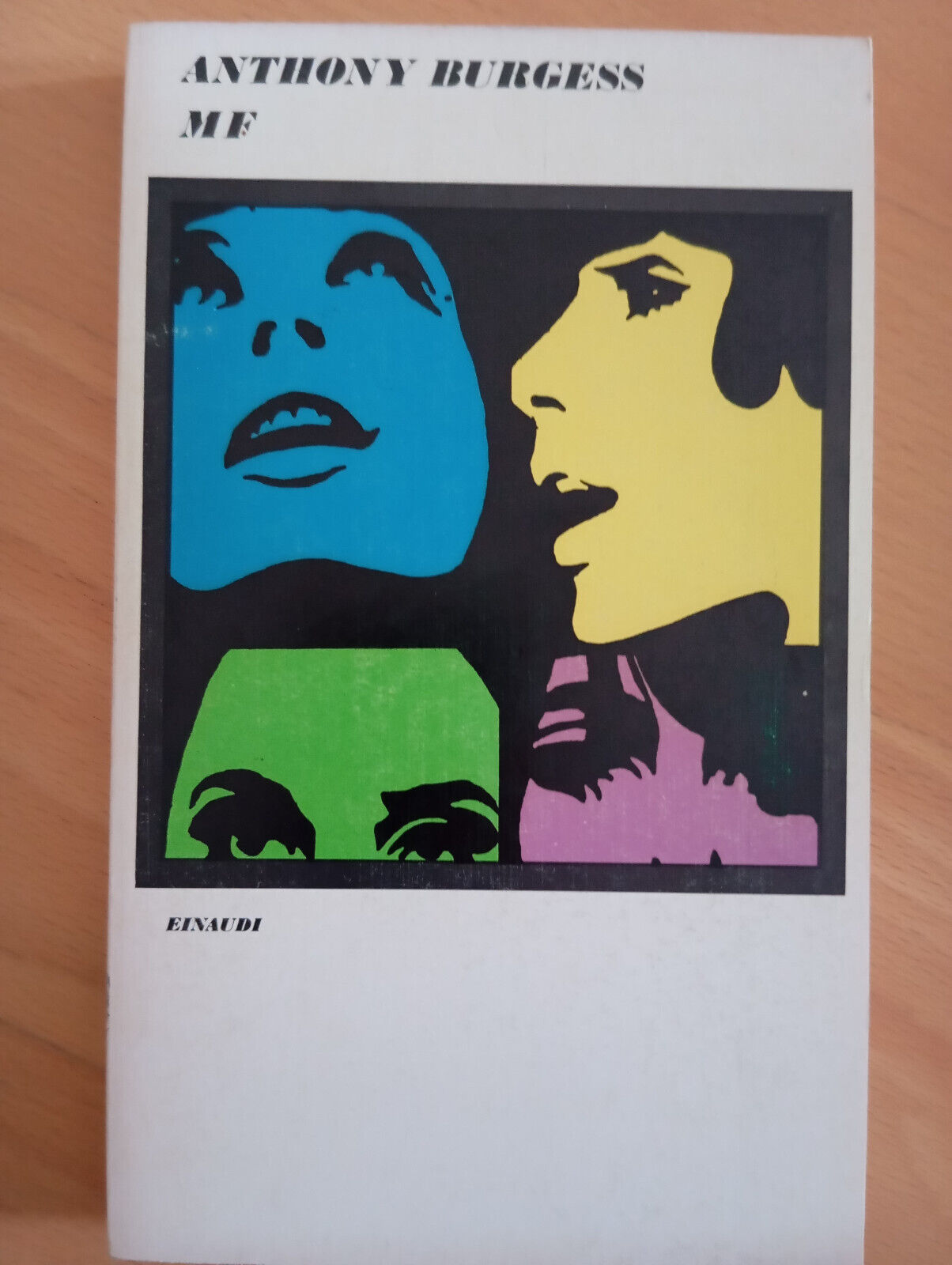 MF, Anthony Burgess, Einaudi, 1977