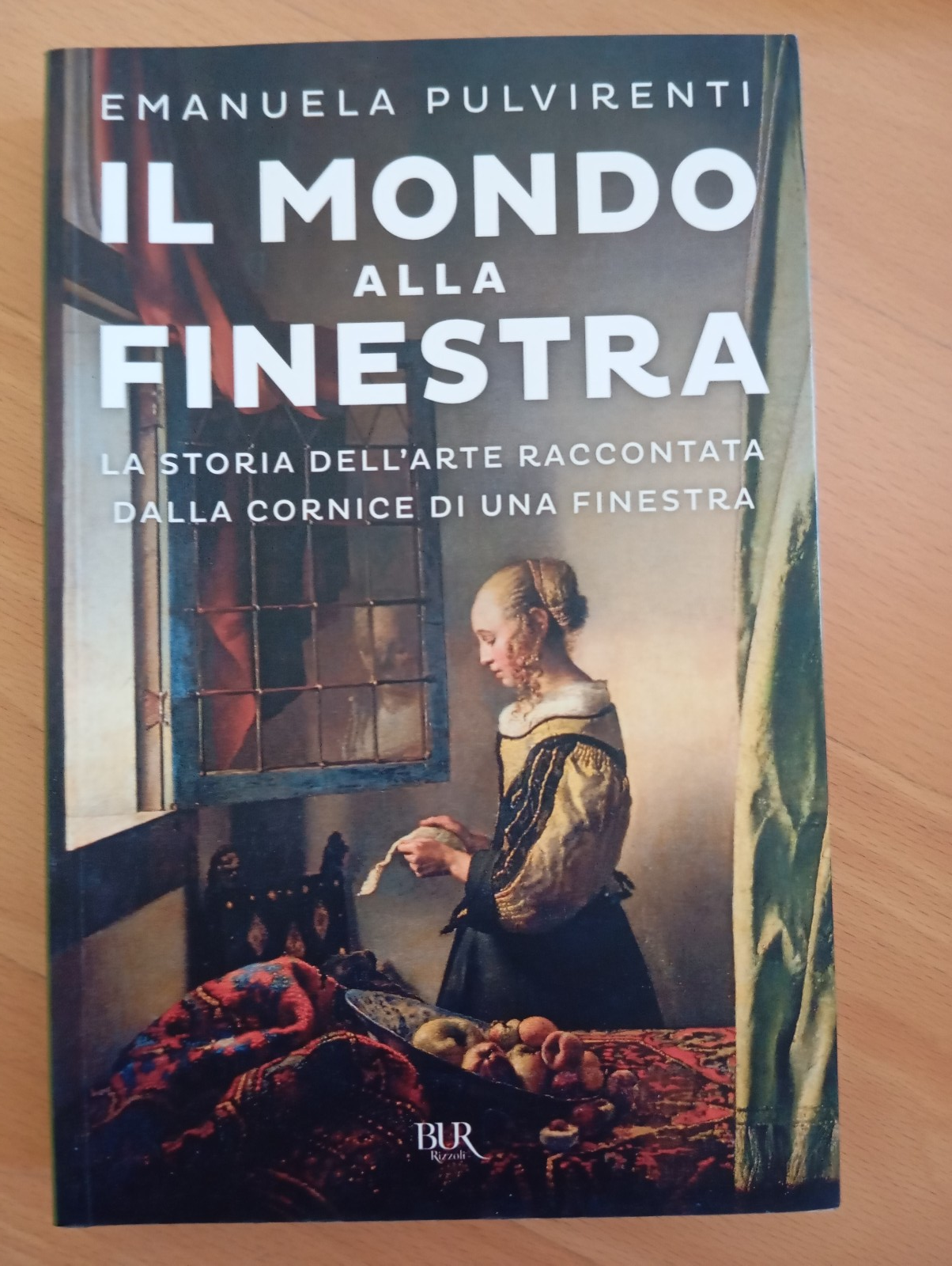 Il mondo alla finestra, Emanuela Pulvirenti, BUR Rizzolo, 2022