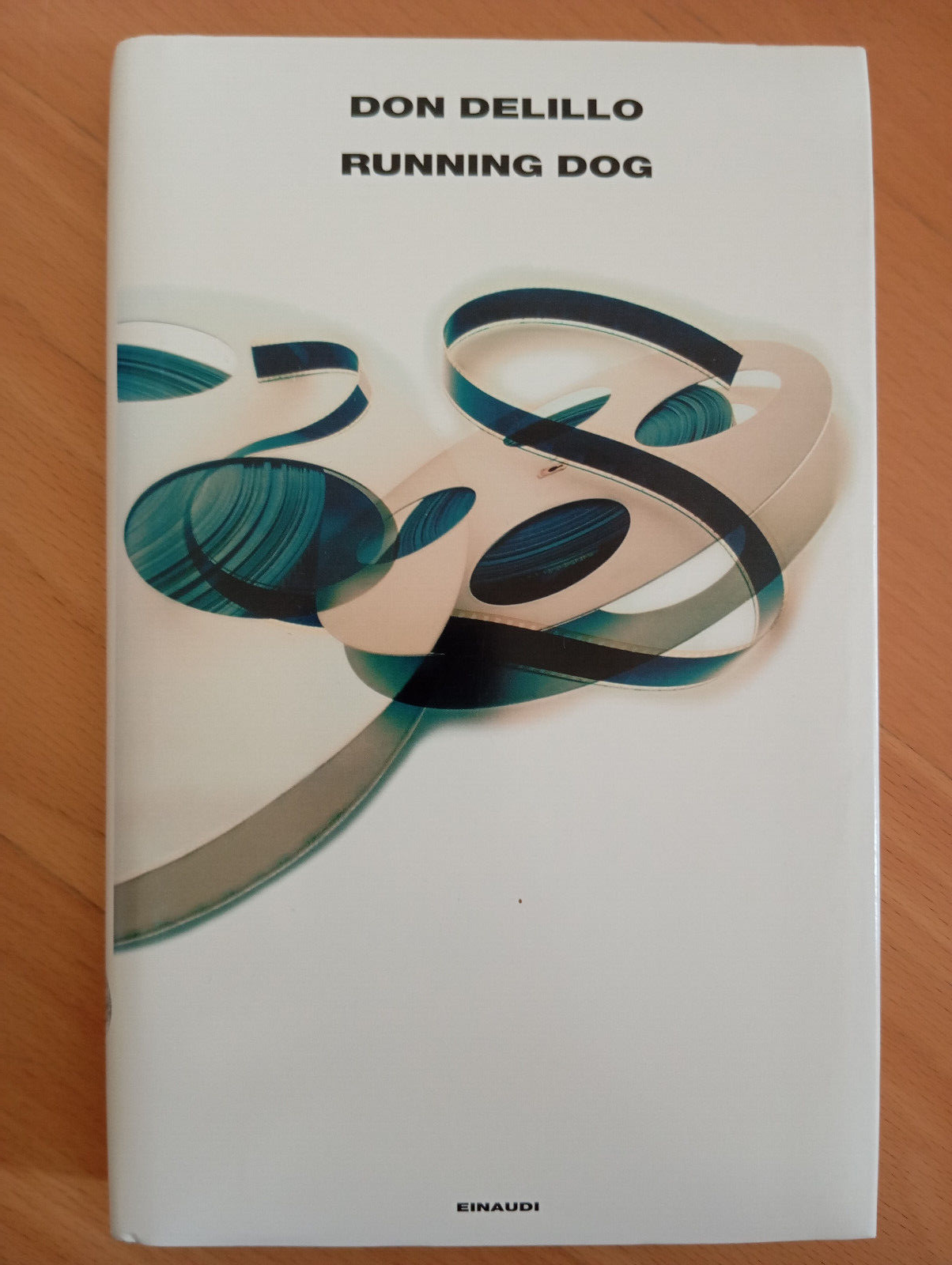 Running dog, Don Delillo, Einaudi, 2005, prima edizione supercoralli