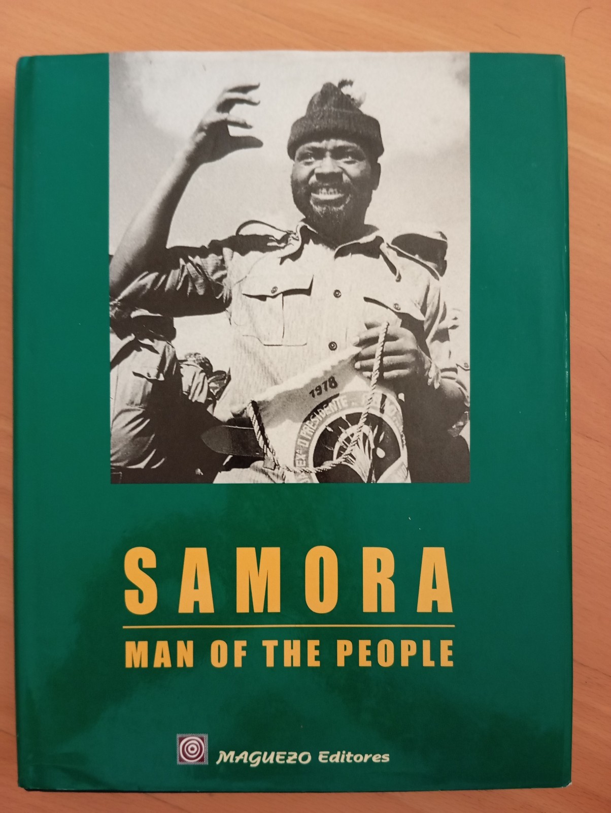 Samora. Man of the people, Maguenzo Editores, 2001