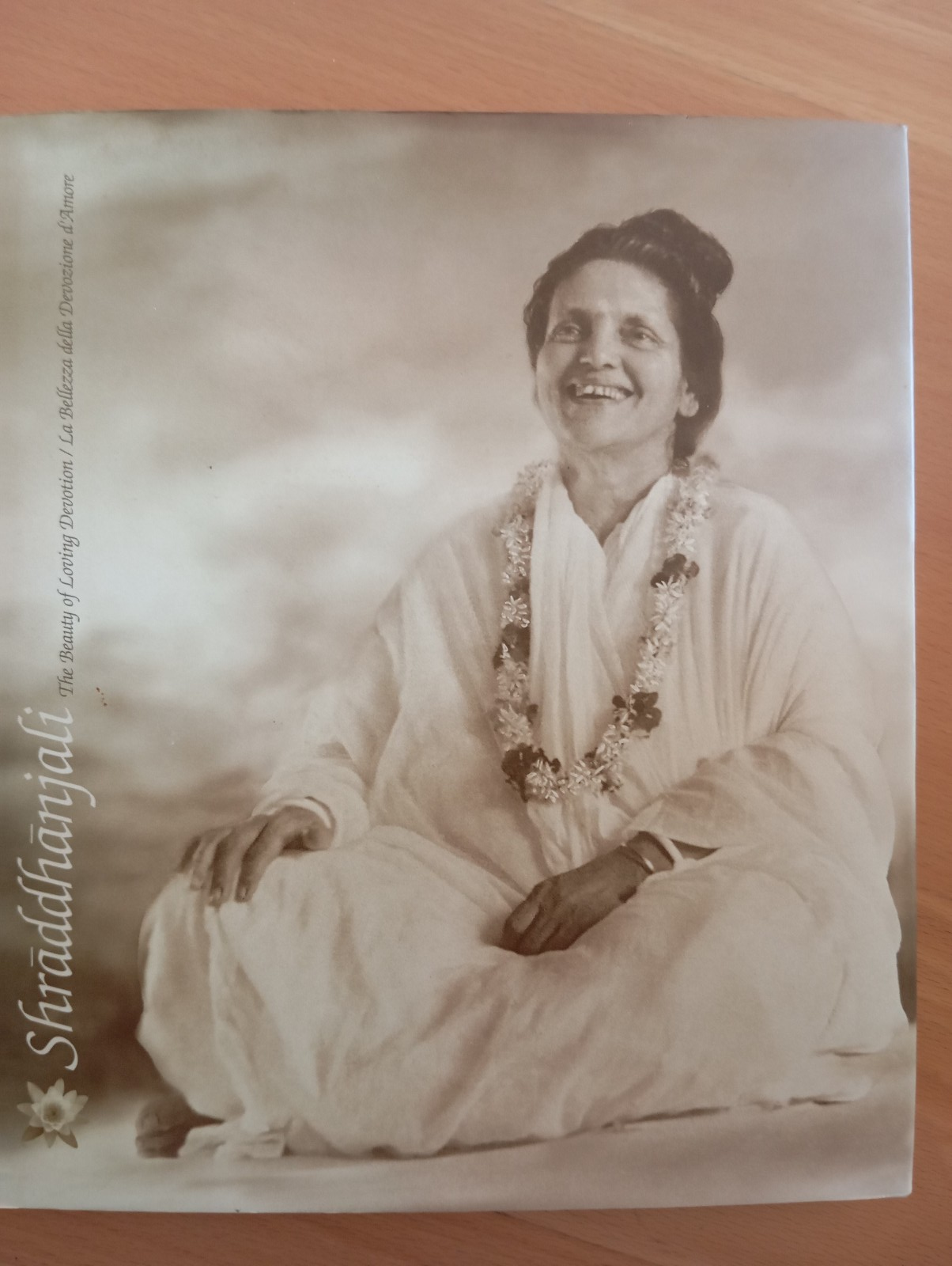 Shraddhanjali, La bellezza della devozione d'amore, 1996