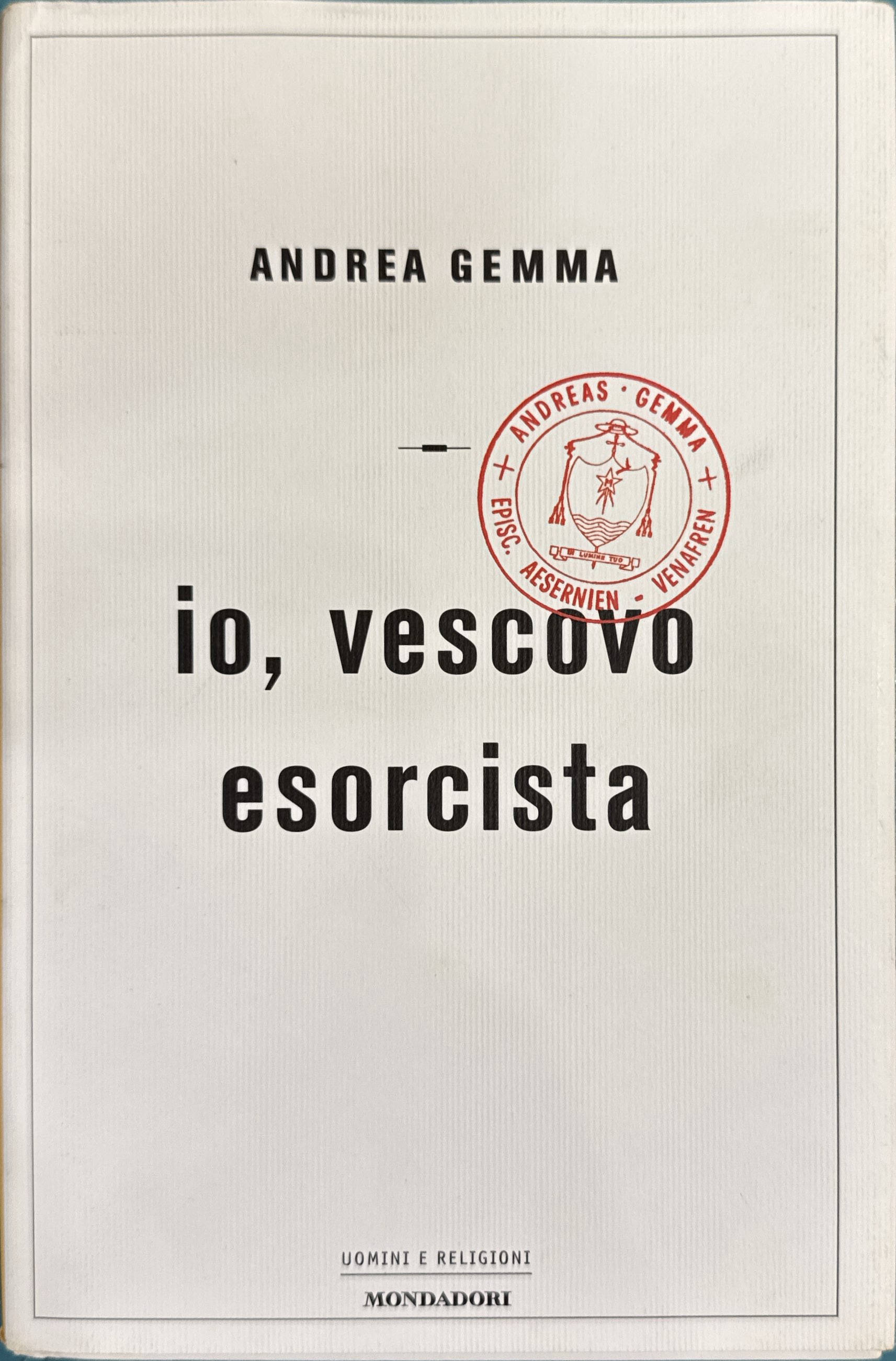 Io, vescovo esorcista