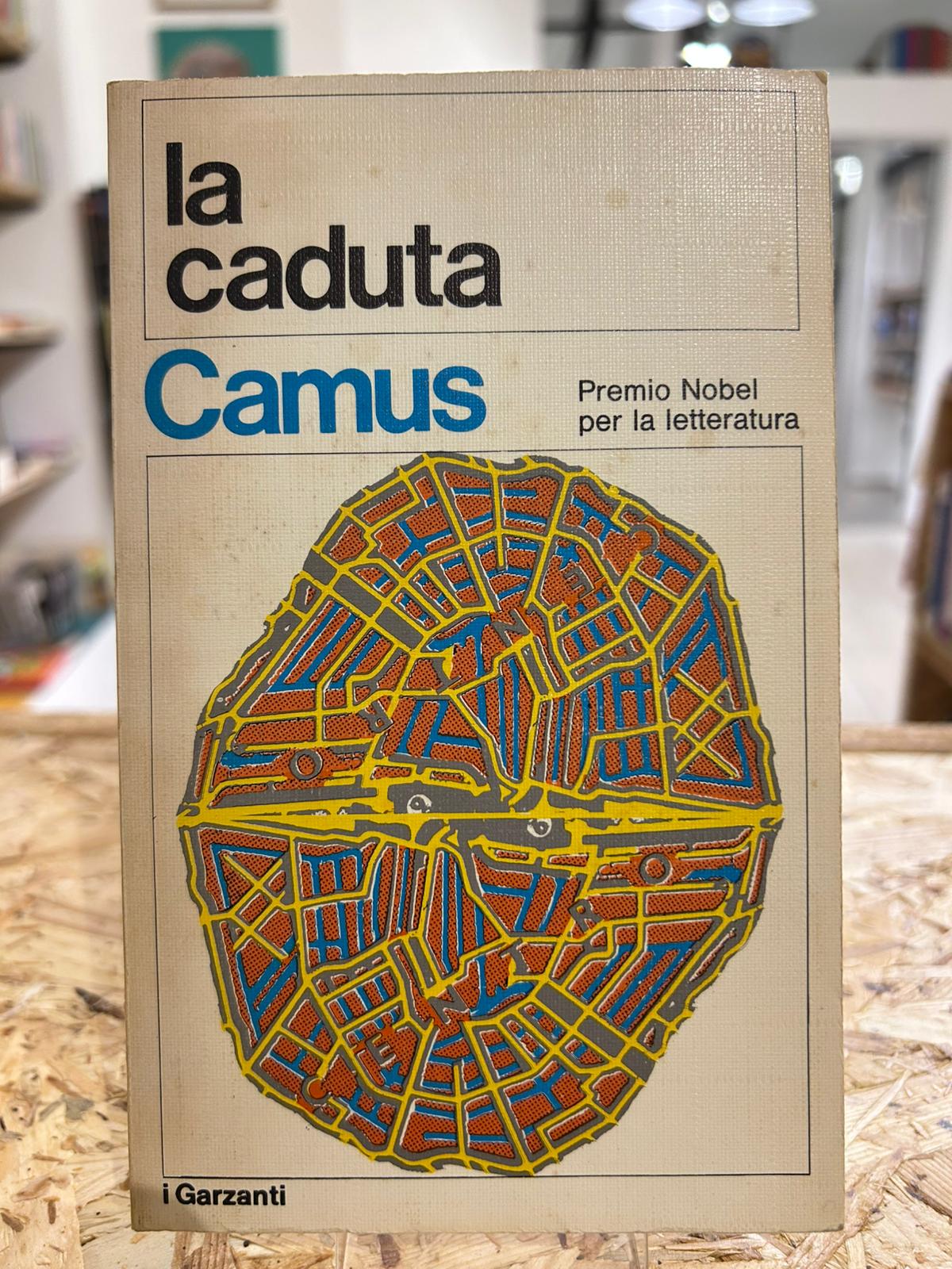 La caduta - L'esilio e il regno