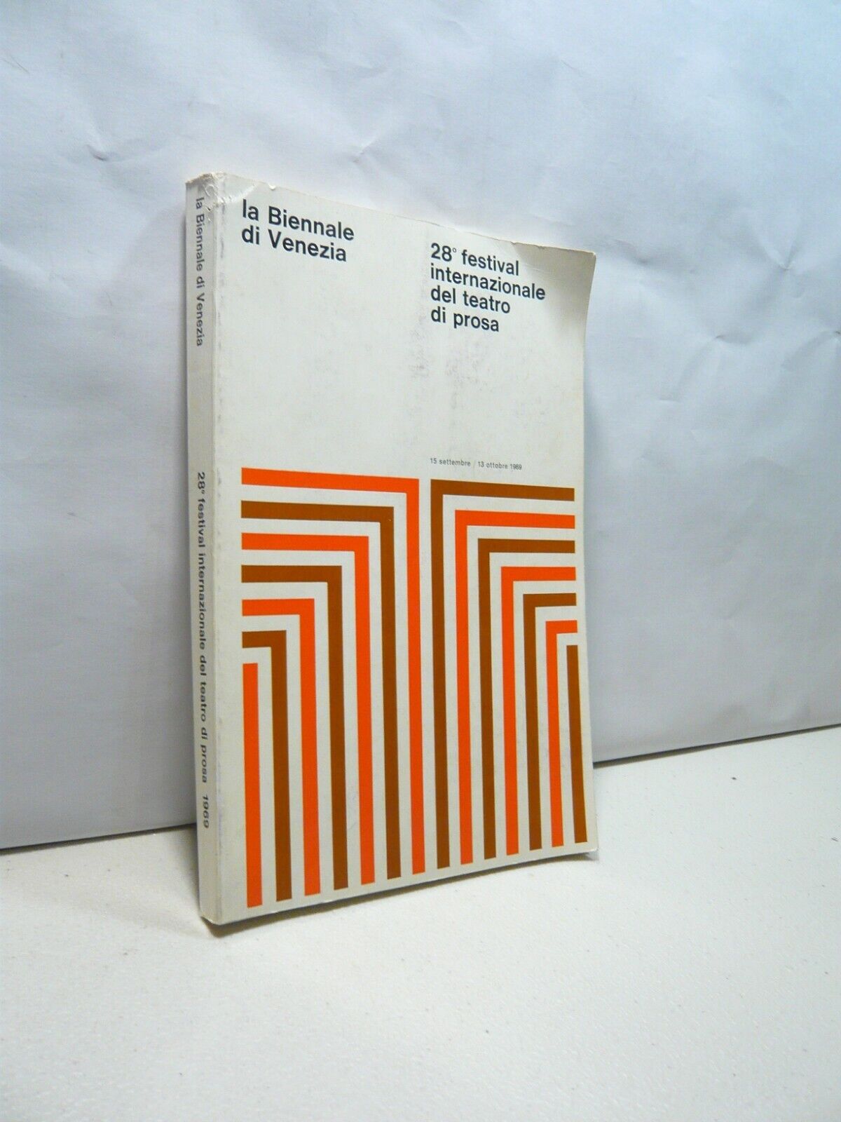 28° FESTIVAL INTERNAZIONALE DEL TEATRO DI POSA, 1969[Biennale Venezia
