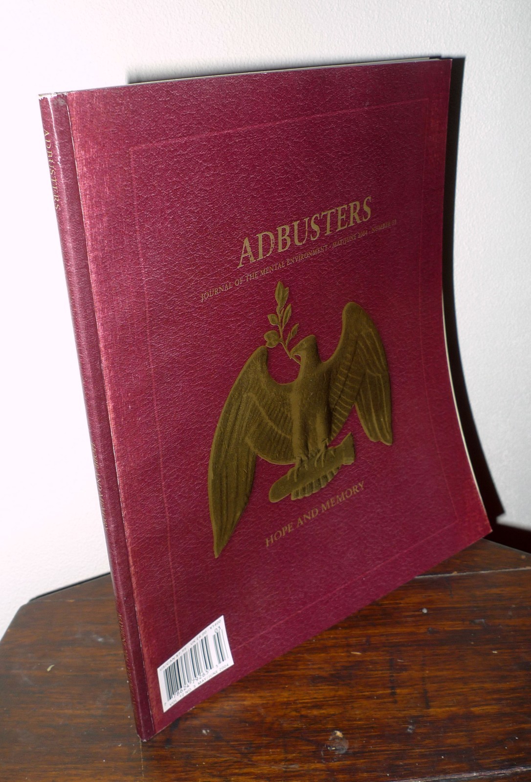 ADBUSTERS Magazine 53 MAY/JUNE 2004.HOPE AND MEMORY[anti-consumismo,grafica