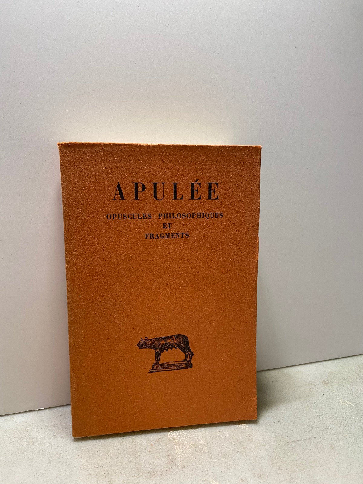 Apuleio,Opuscules philosophiques et fragments,Les belles lettres 1973