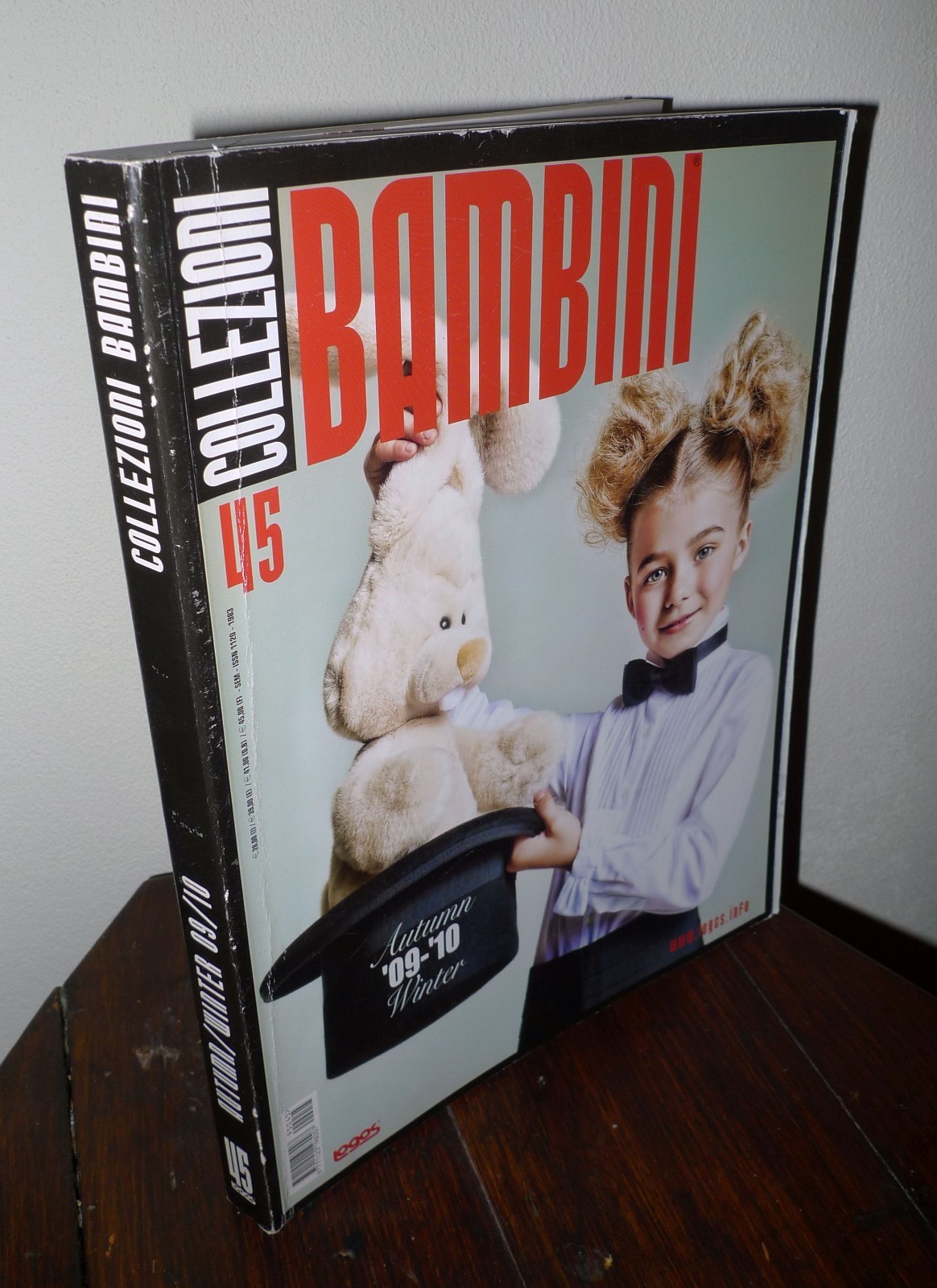 COLLEZIONI BAMBINI 45 AUTUMN WINTER 2009-'10,Logos[catalogo,moda,fashion