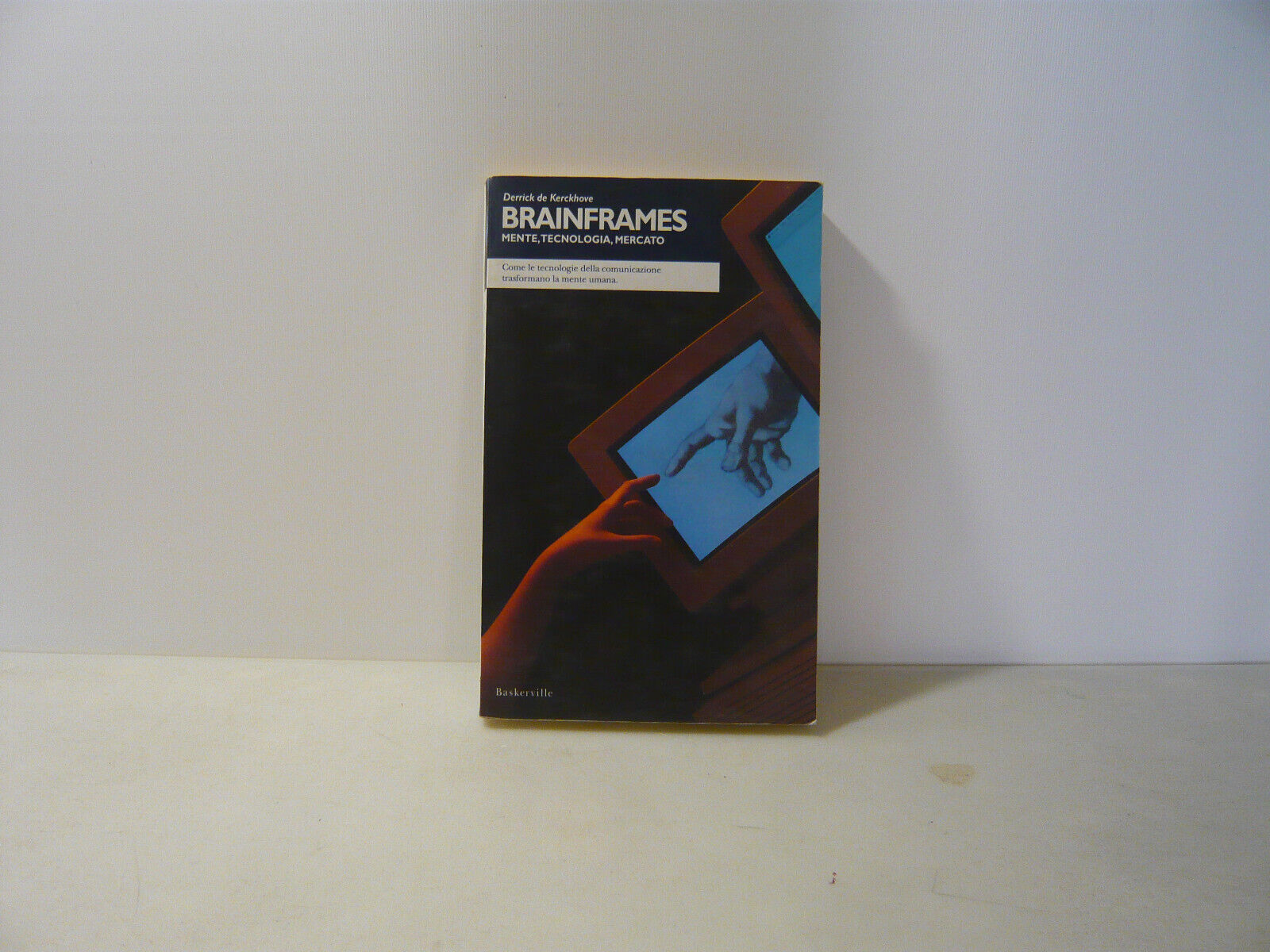 de Kerckhove,BRAINFRAMES,Bologna,1993[tecnologia,comunicazione,critica