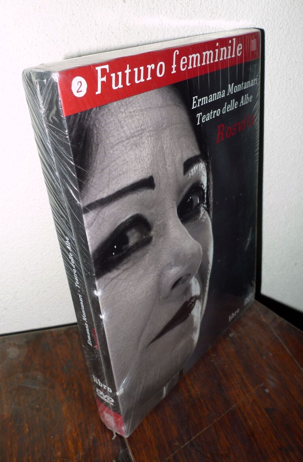 Ermanna Montanari/Teatro delle Albe,ROSVITA,2015 Luca Sossella[LIBRO+DVD