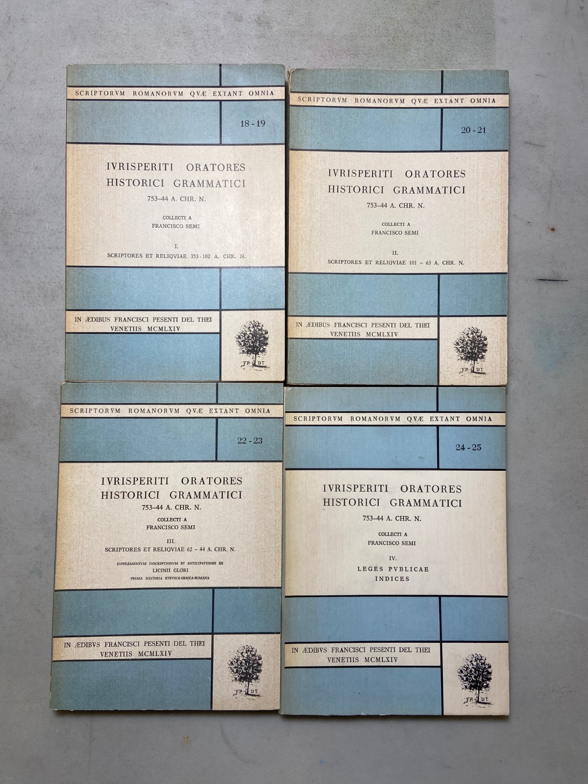 IURISPERITI ORATORES HISTORICI GRAMMATICI 753—44 A. CHR. N., 1964