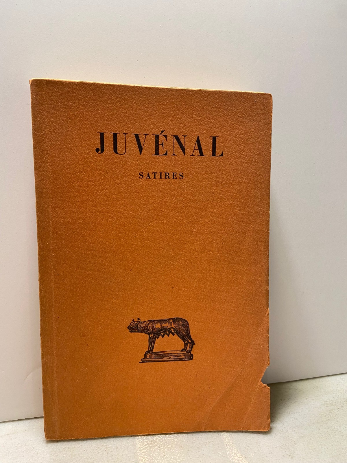 Juvenal,SATIRES,Les belles lettres 1957