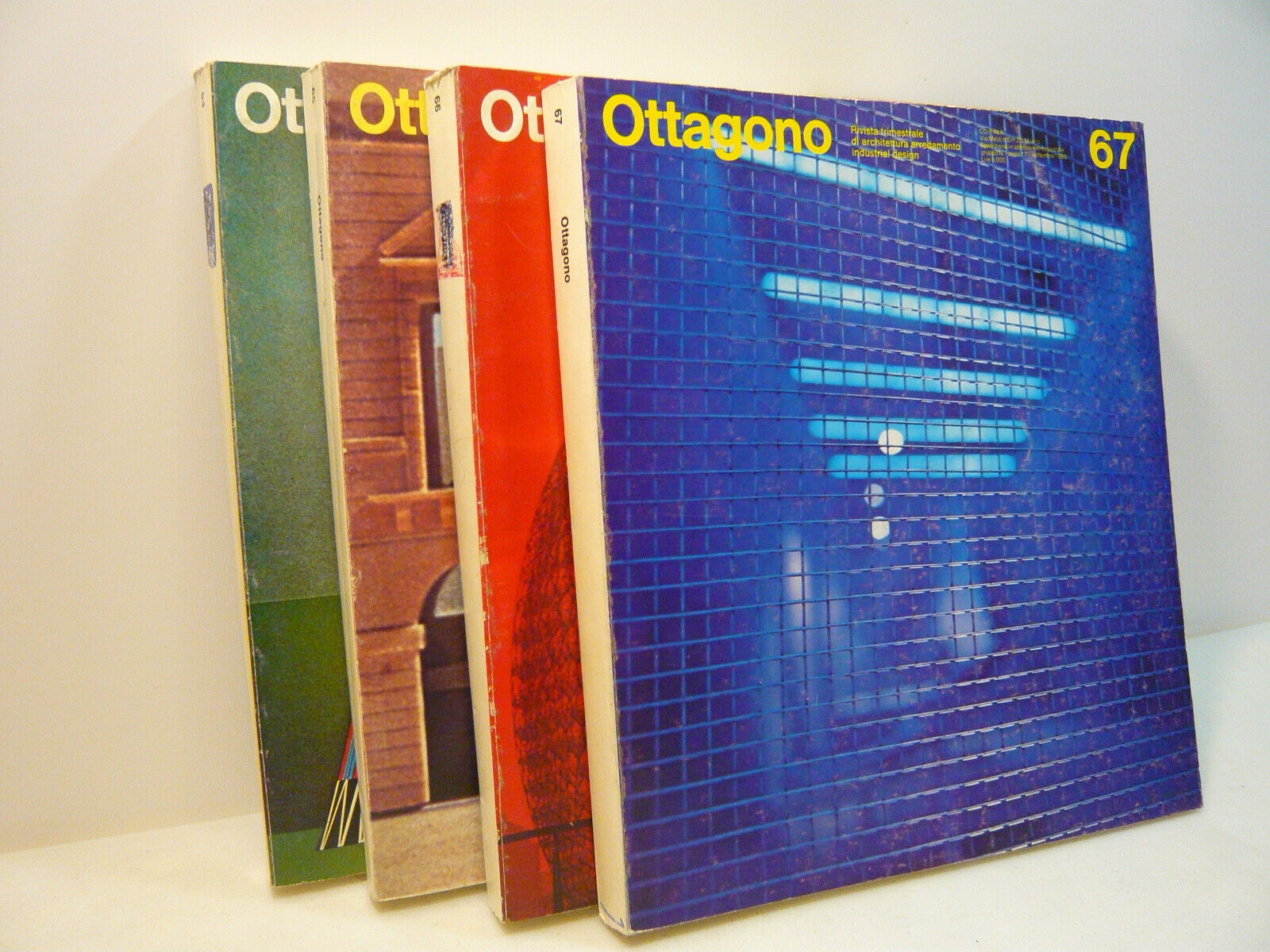 Lotto OTTAGONO.Rivista trimestrale di architettura arredamento,1982[4 num.