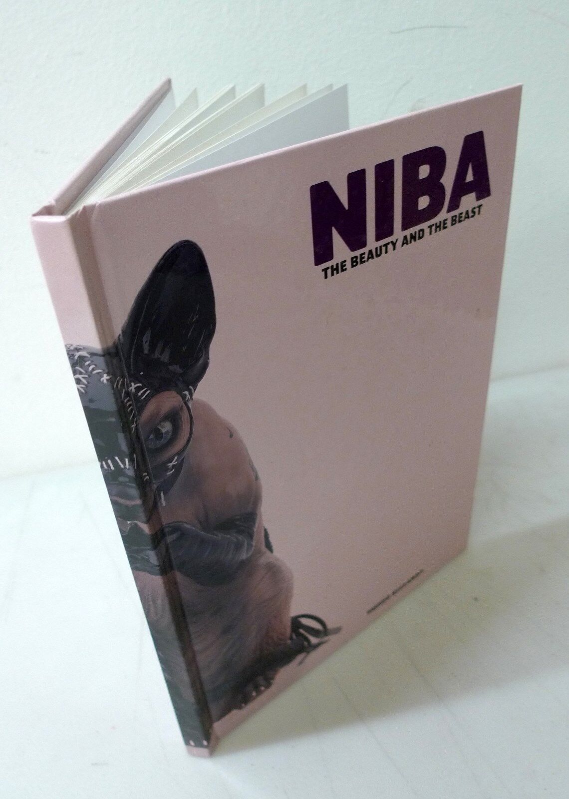 Niba,THE BEAUTY AND THE BEAST,2010 Mondo Bizzarro[catalogo arte contemporanea