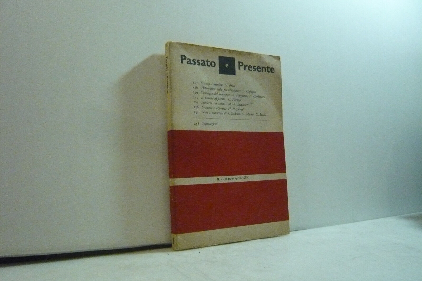 PASSATO E PRESENTE,Laterza,1958[critica sociale