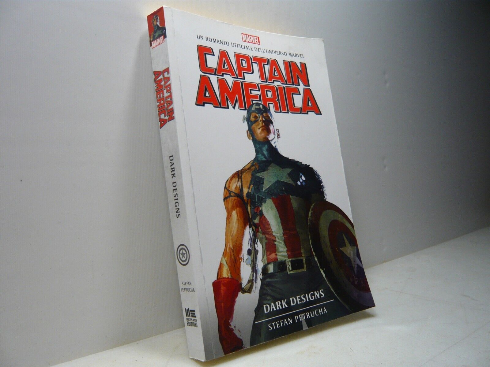 Stefan Petrucha ,CAPTAIN AMERICA.Dark designs,2021