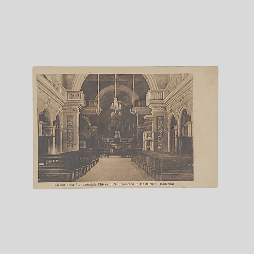 Baronissi Salerno. Interno della Monumentale Chiesa di S. Francesco.