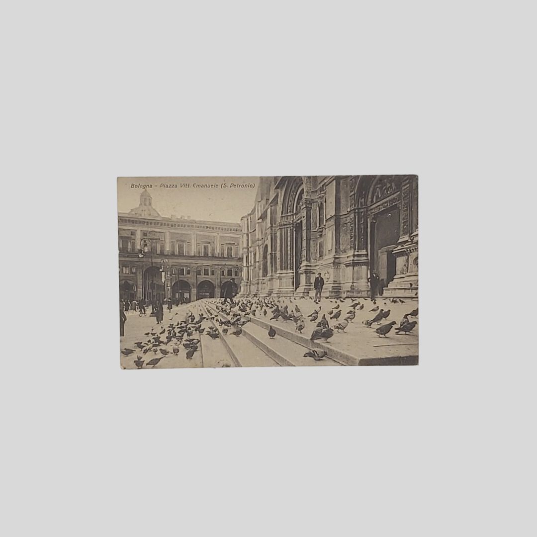 Bologna. San Petronio. Piazza Vittorio Emanuele.