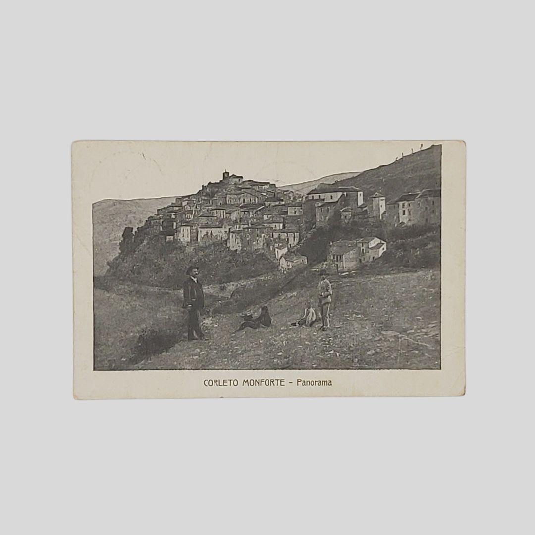 Corleto Monforte. Panorama.