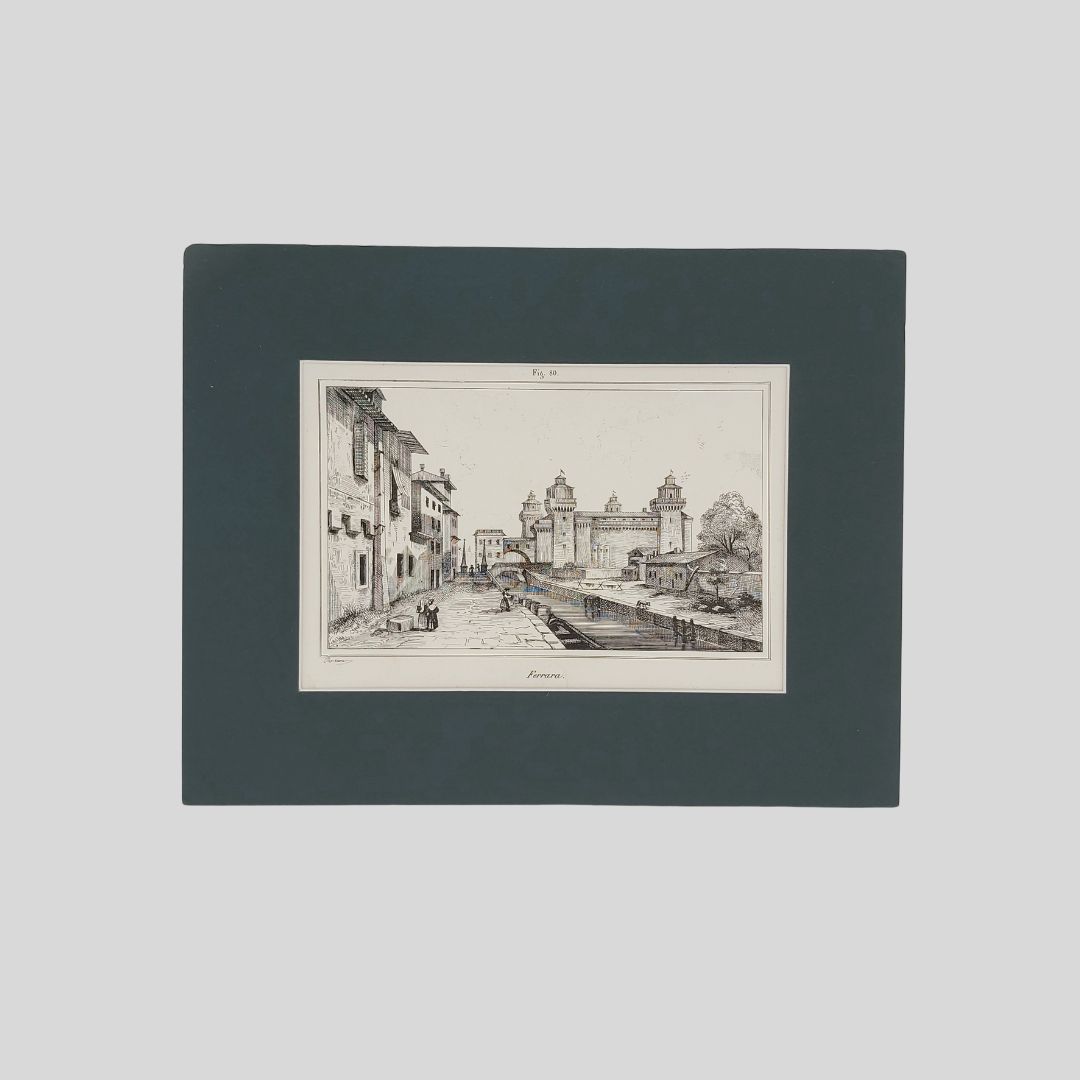 Ferrara, sullo sfondo il Palazzo Ducale.