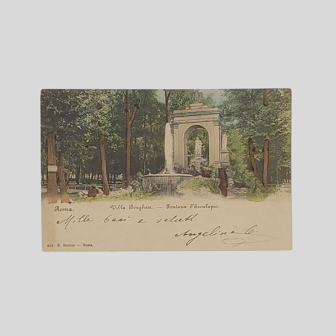 Roma. Villa Borghese. Fontana d’Esculapio.