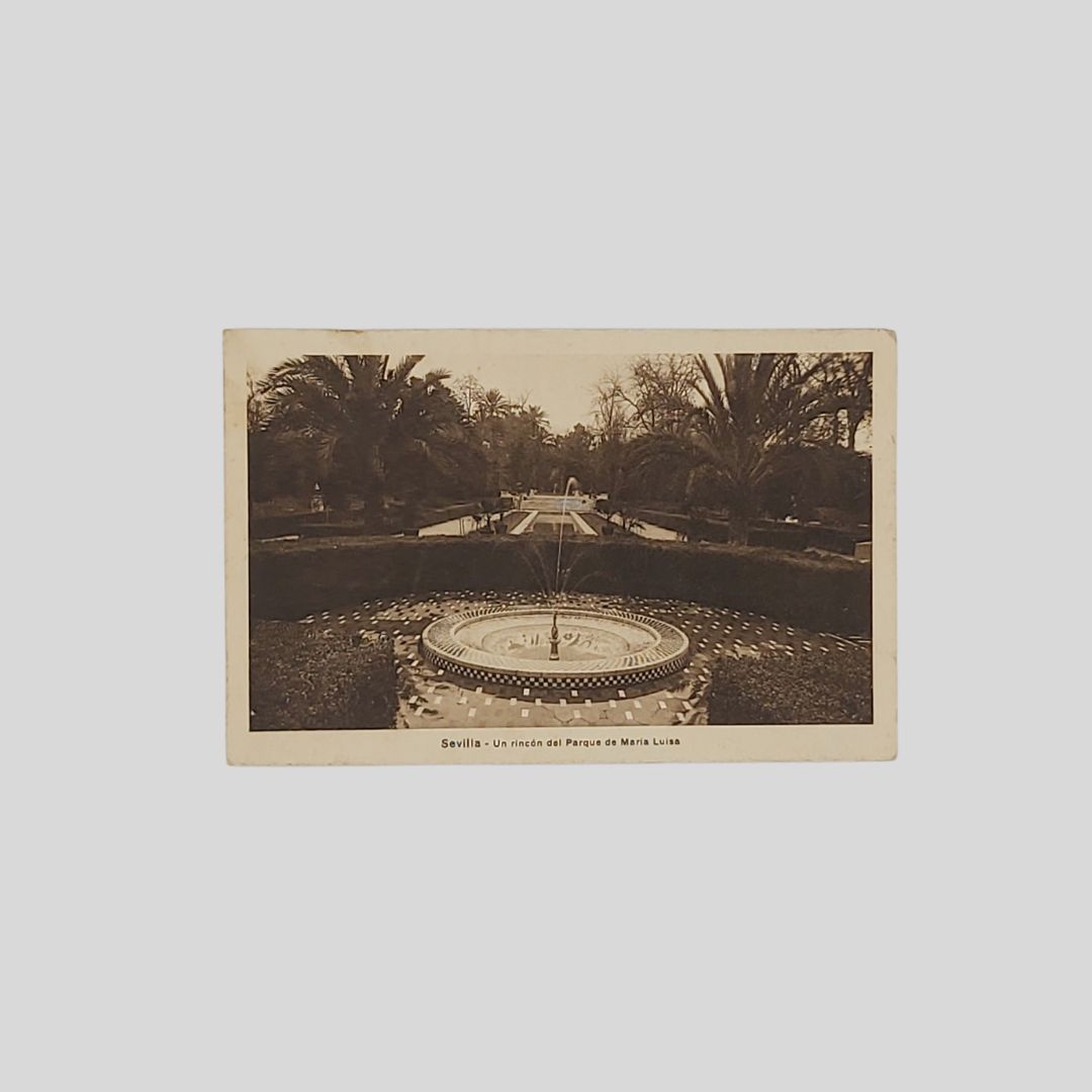 Sevilla. Un rincon del Parque de Maria Luisa.