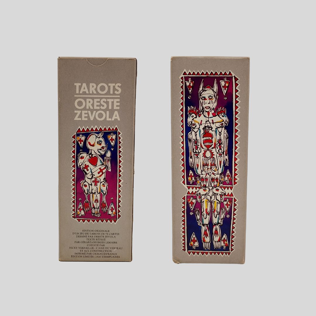 Tarots.