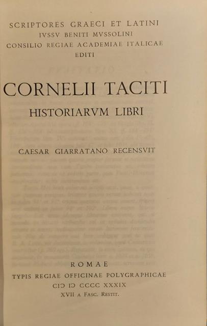 CORNELII TACITI HISTORIARUM LIBRI. Caesar Giarratno recensuit.
