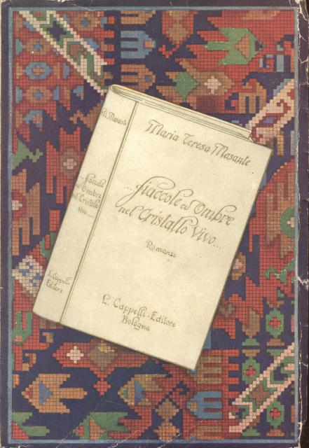 FIACCOLE ED OMBRE NEL CRISTALLO VIVO.