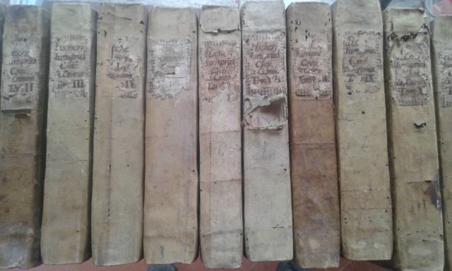 UNIVERSA CIVILIS ET CRIMINALIS JURISPRUDENTIA. Juxta seriem Institutionum ex naturali, …