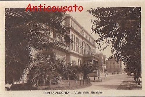 CIVITAVECCHIA VIALE DELLA STAZIONE CARTOLINA ORIGINALE VINTAGE non viaggiata