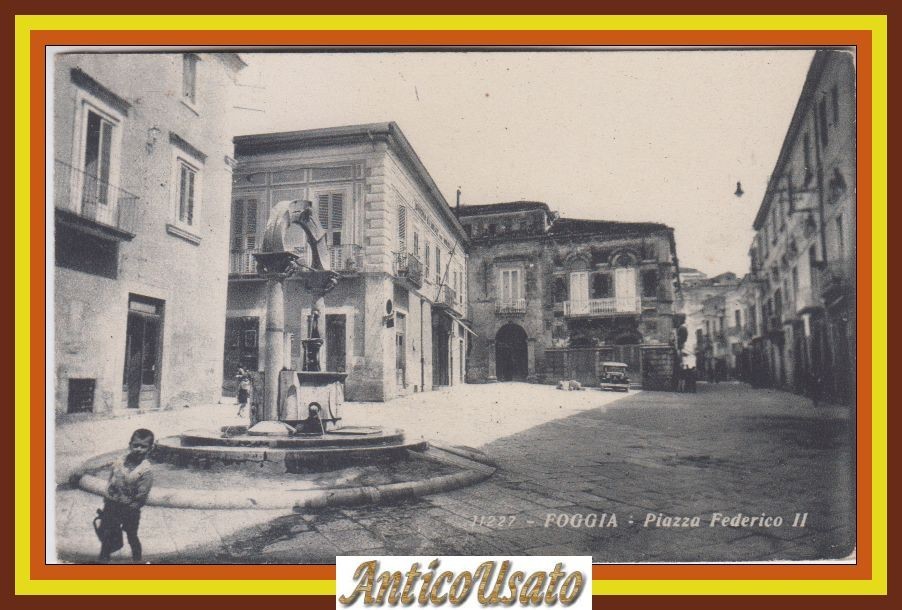 FOGGIA PIazza Federico II Cartolina Viaggiata anni '30 formato piccolo
