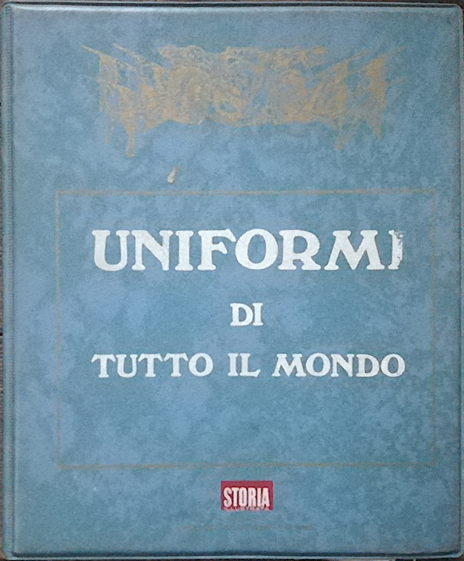Uniformi di tutto il mondo