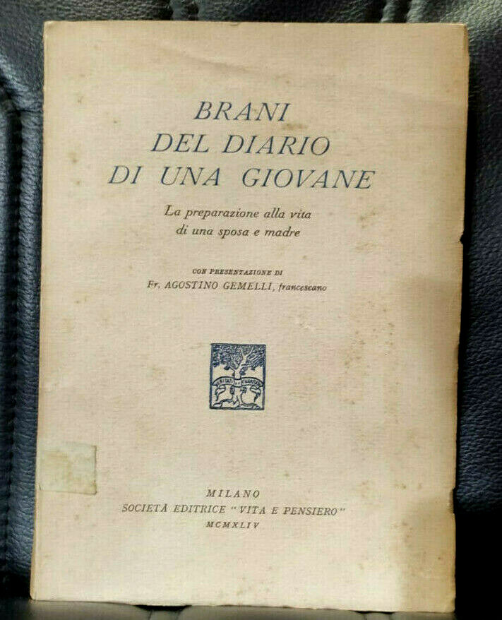 Gemelli BRANI DEL DIARIO DI UNA GIOVANE Preparazione sposa madre …
