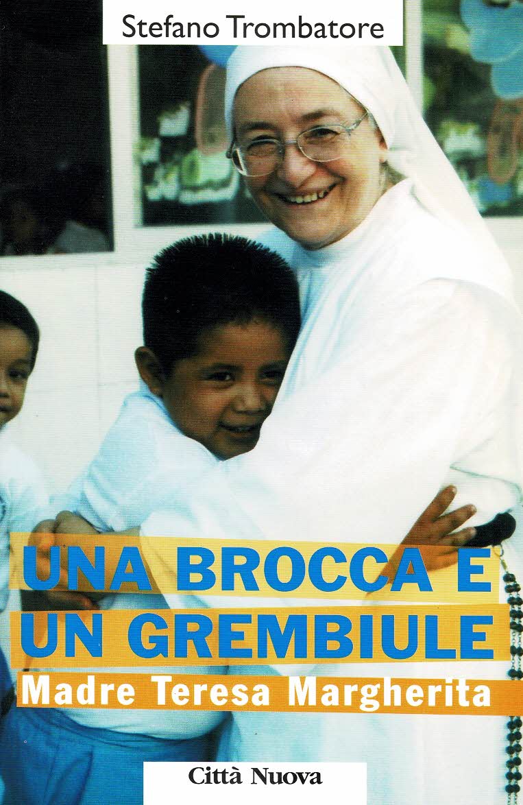 Una brocca e un grembiule Madre Teresa Margherita