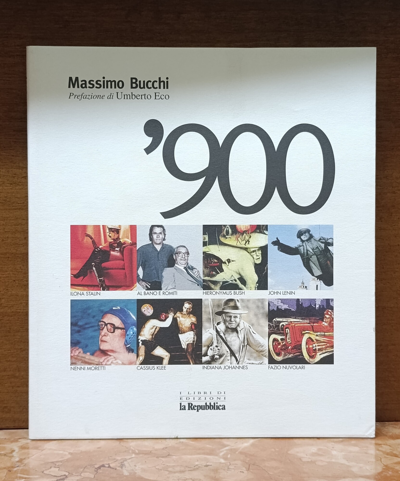 '900