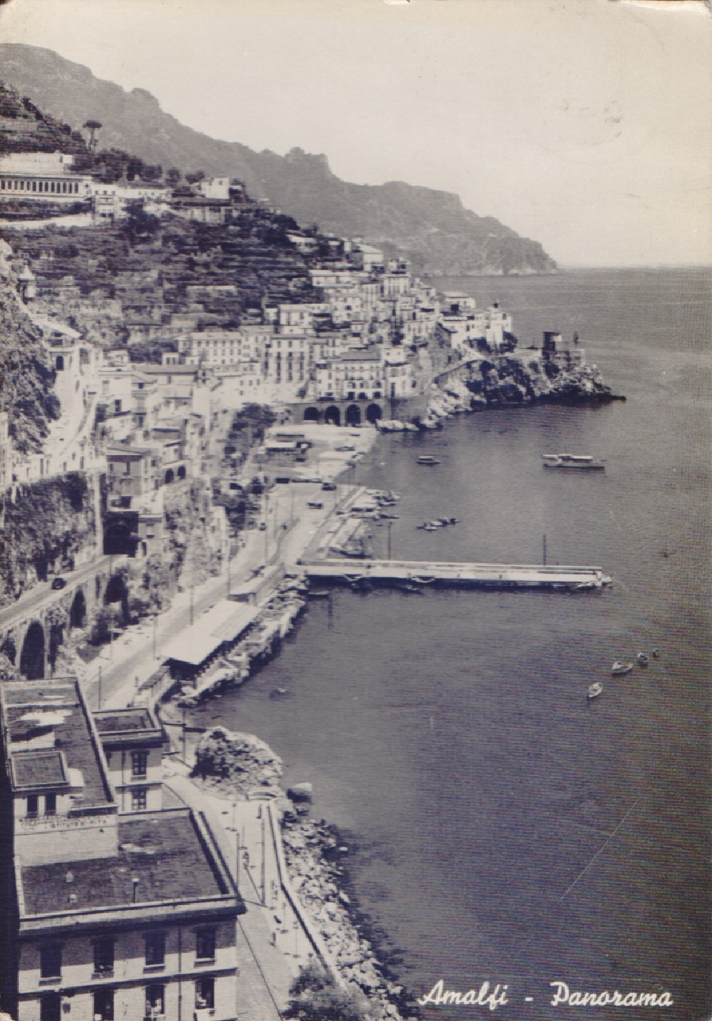 Amalfi. Panorama. Viaggiata 1962