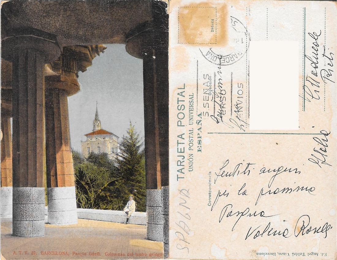 Barcelona. Parque Guell. Columnas del teatro griego. Viaggiata