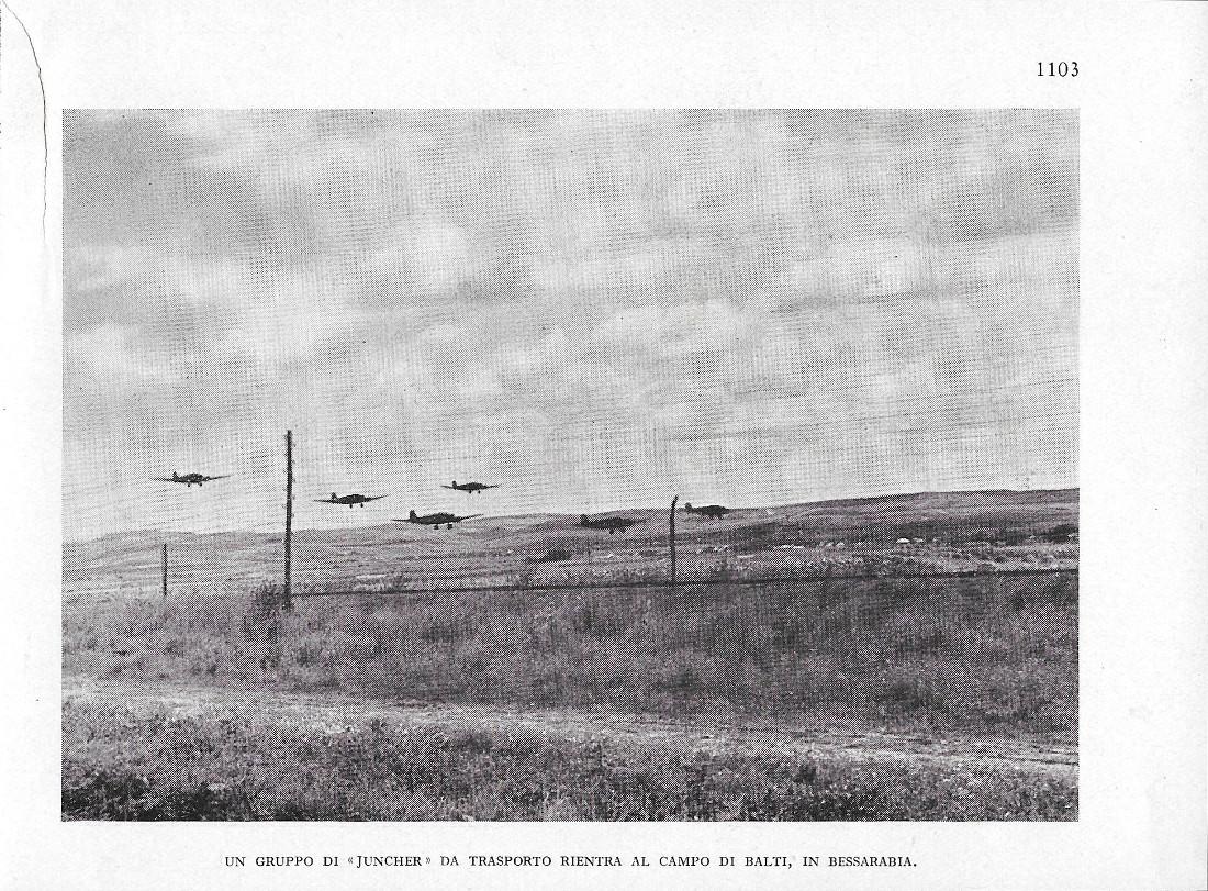 Bessarabia. Gruppo di Juncher / Dopo l'occupazione germanica. Stampa1941 fronte …