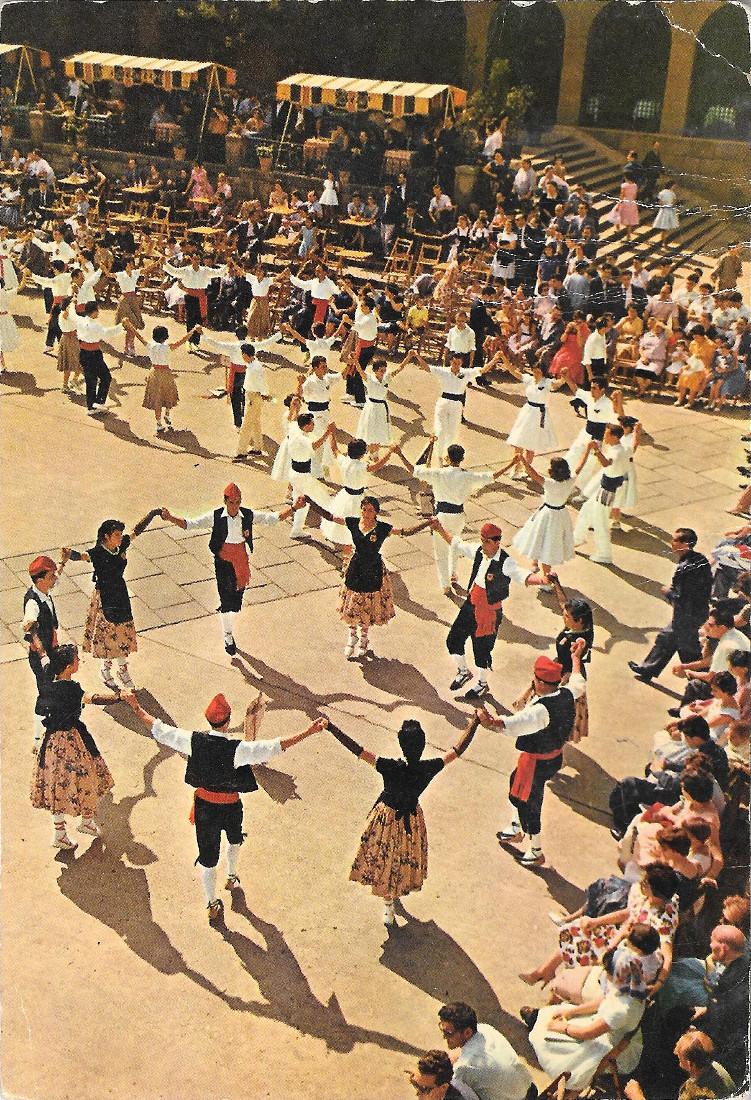 Cataluna. La Sardana. Danzas regionales de Espana. Non viaggiata