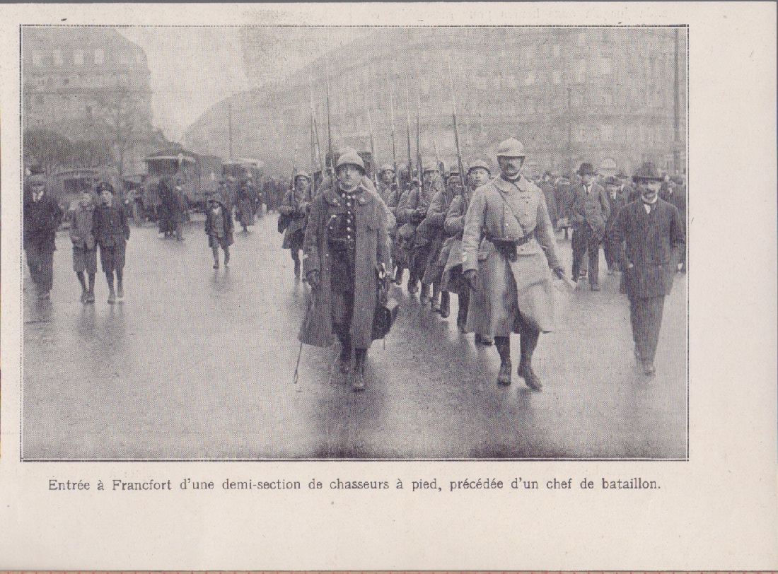 Entree a Francfort d'une demi-section de chasseurs a pied. Illustrazione …