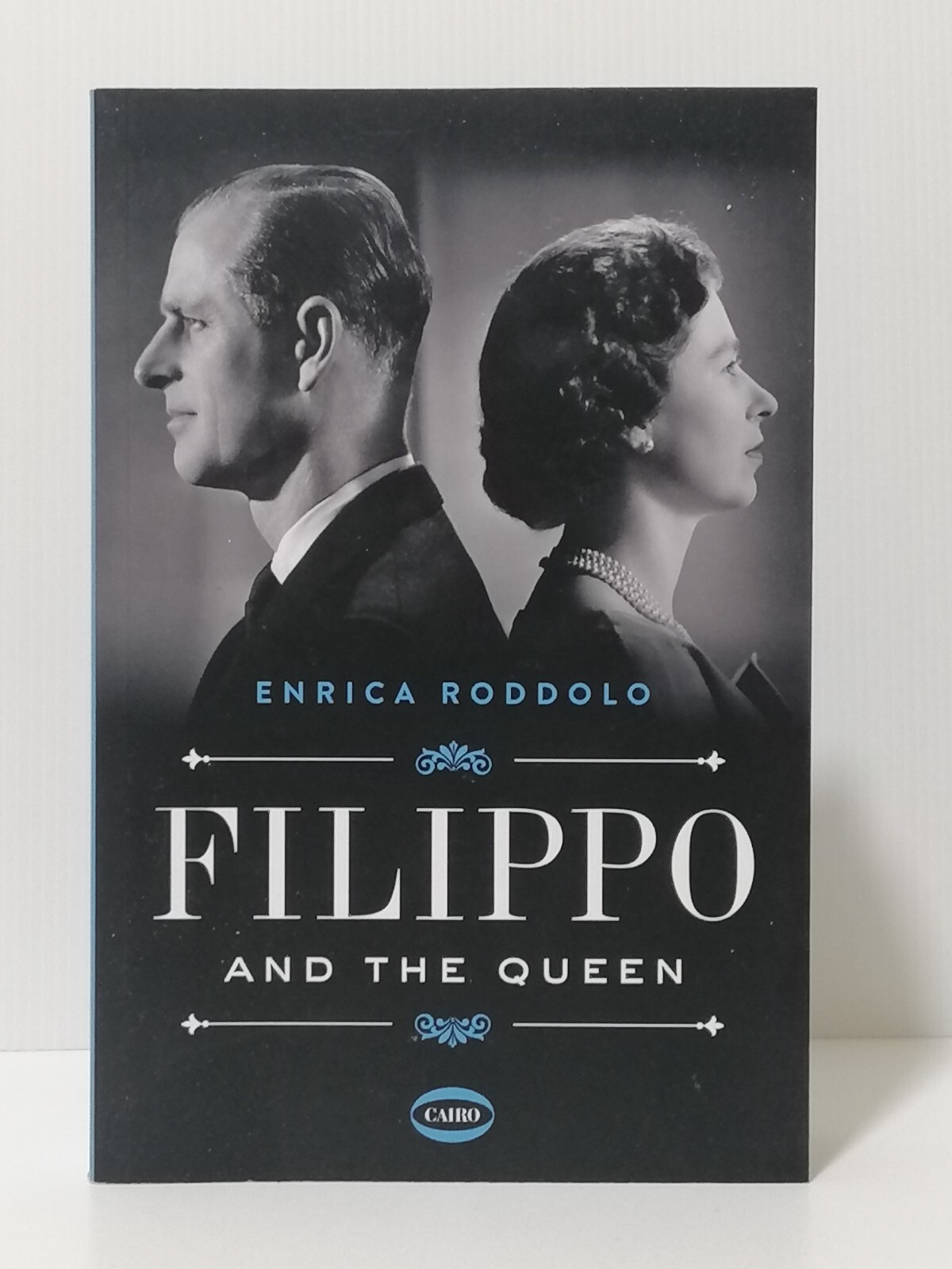 Filippo And The Queen Libro Enrica Roddolo Cairo Biografia Regina …