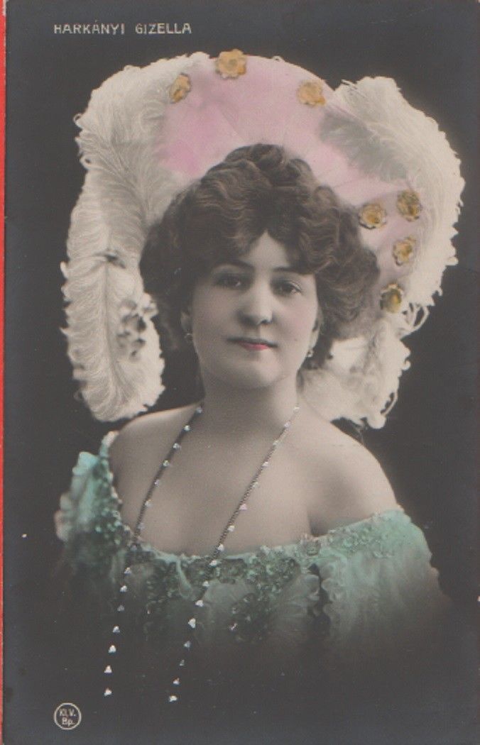 Gizella Harkànyi. (Cantante ungherese). Non viaggiata