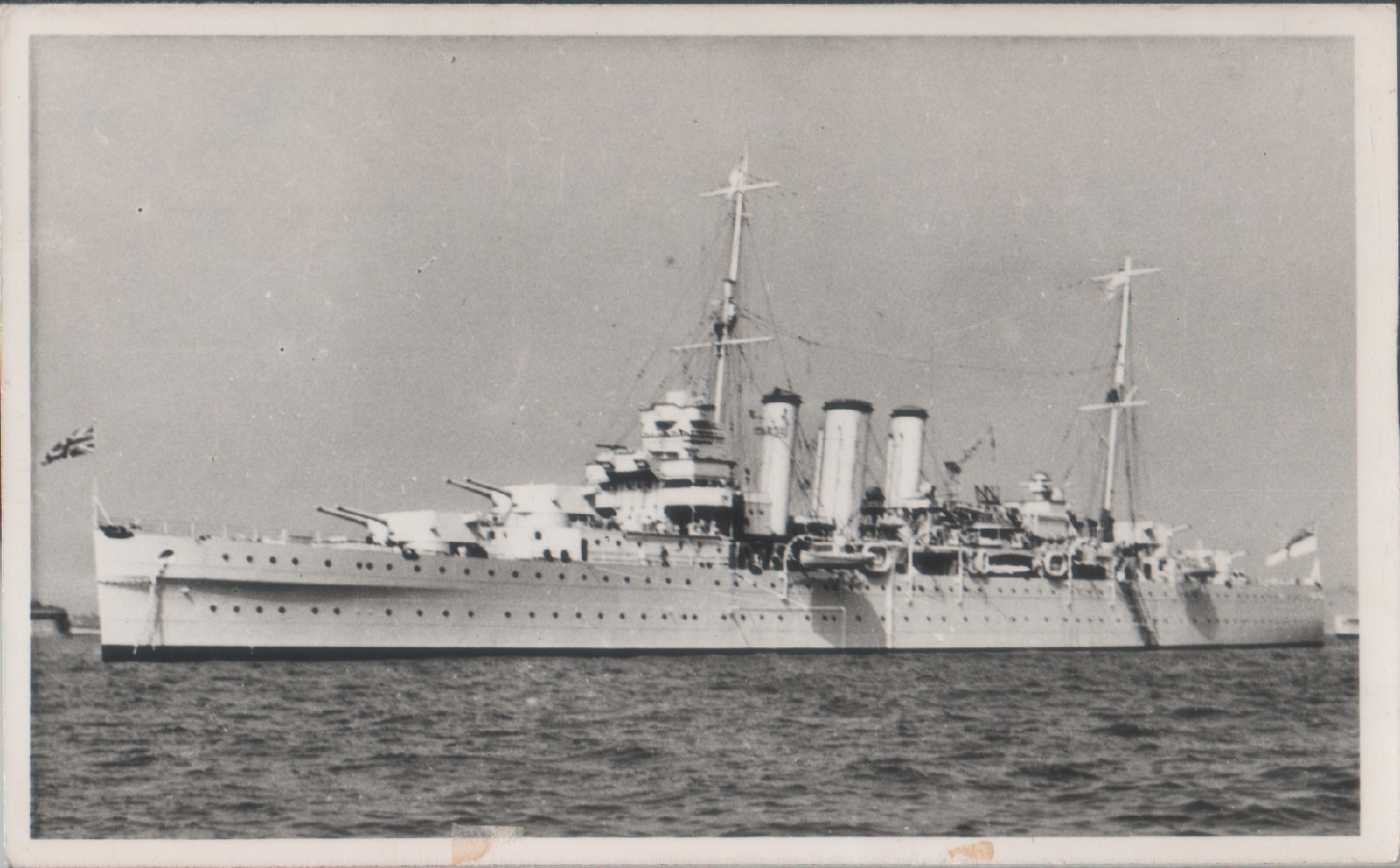 HMS Devonshire (39). Photo