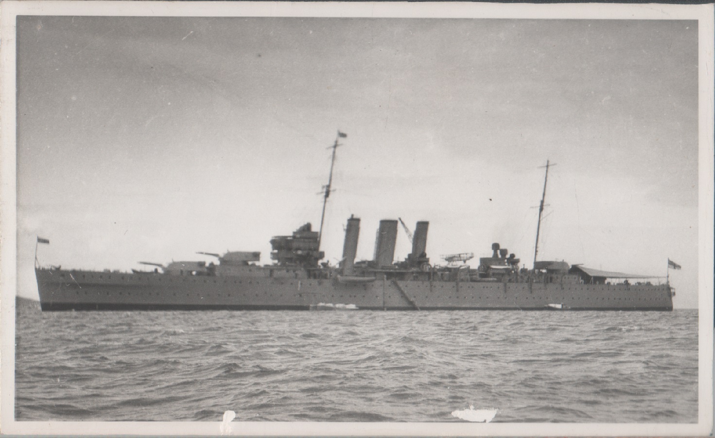 HMS Dorsetshire (40). Photo