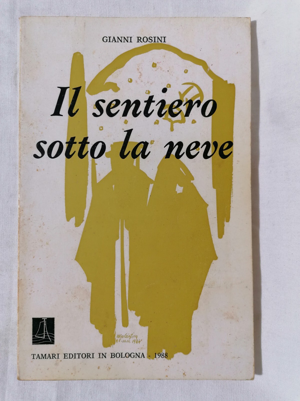 Il sentiero sotto la neve