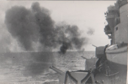 Incrociatore Bolzano. Fuoco dai 100/97 il 9/7/40 a punta Stilo. …