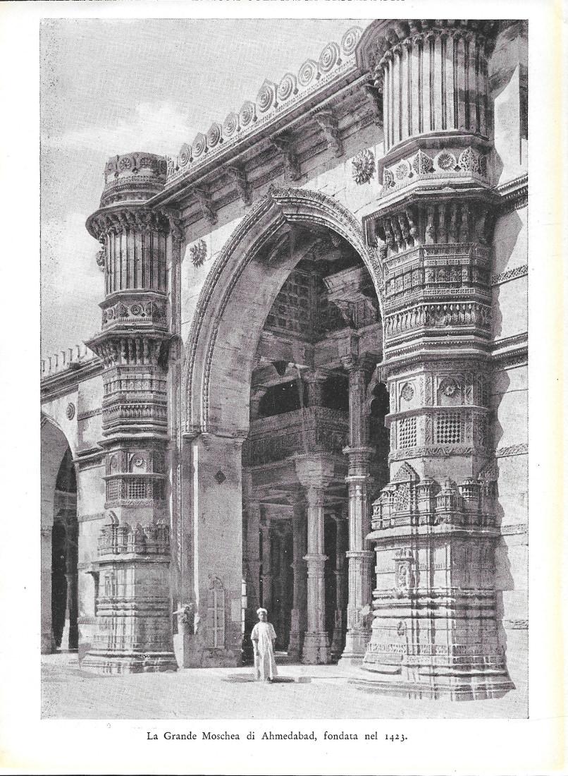 La Grande Moschea di Ahmedabad. Stampa 1934