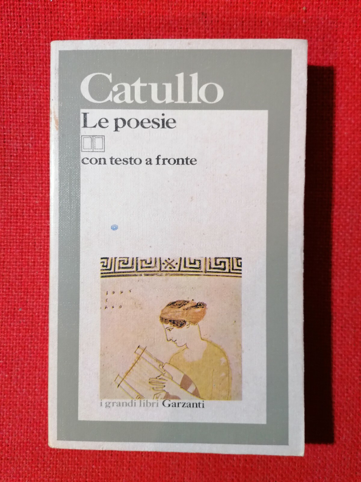 LIBRO LE POESIE CON TESTO A FRONTE - CATULLO - …